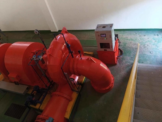 Francis Turbine met synchrone wisselstroomgenerator